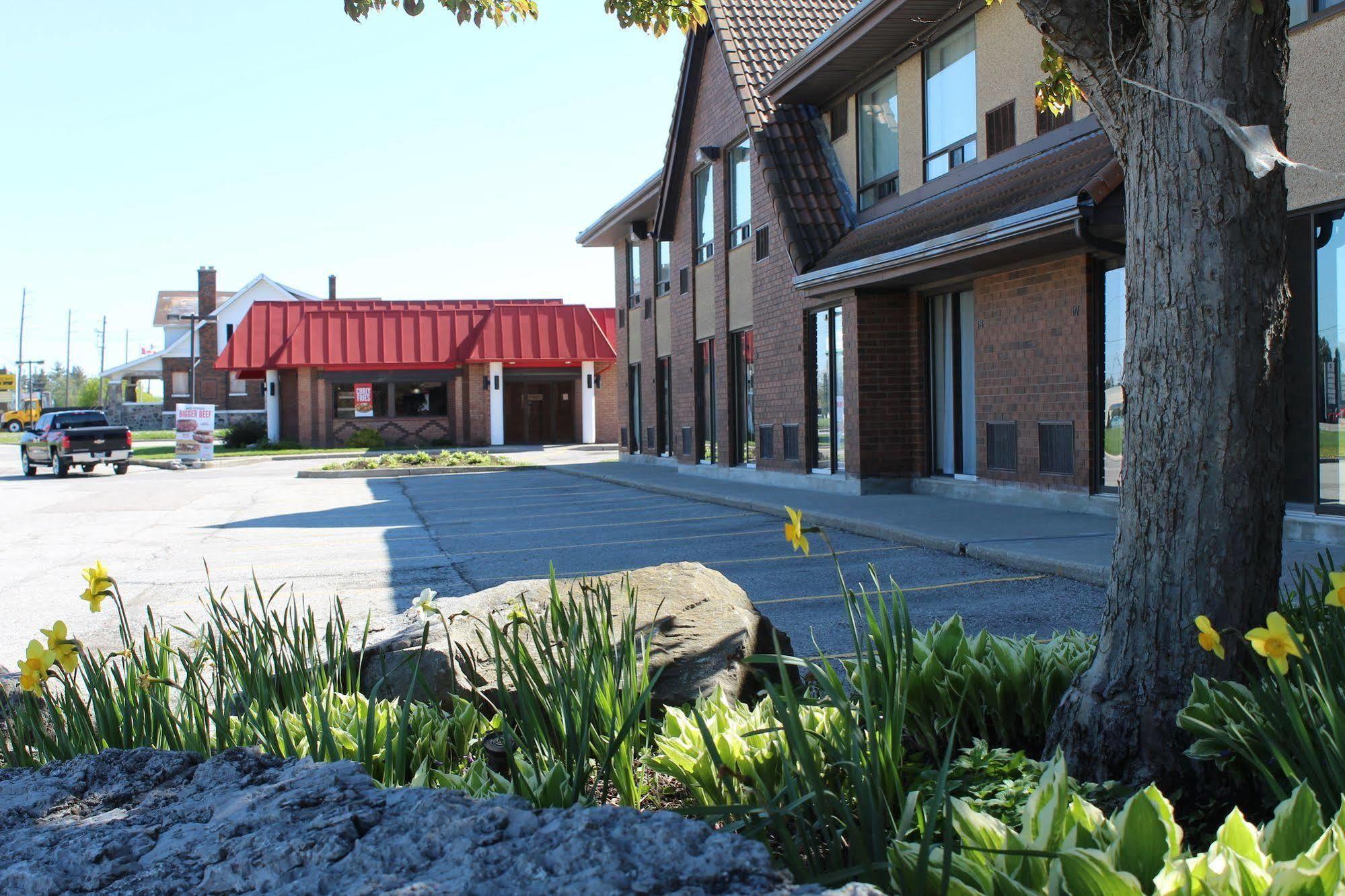 Comfort Inn Chatham-Kent Exterior foto